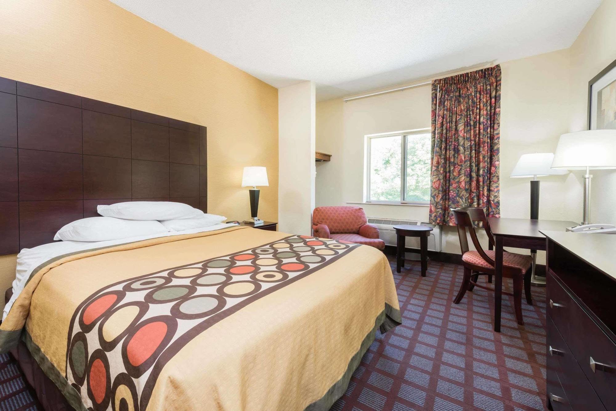 Super 8 By Wyndham Bloomington University Area Dış mekan fotoğraf
